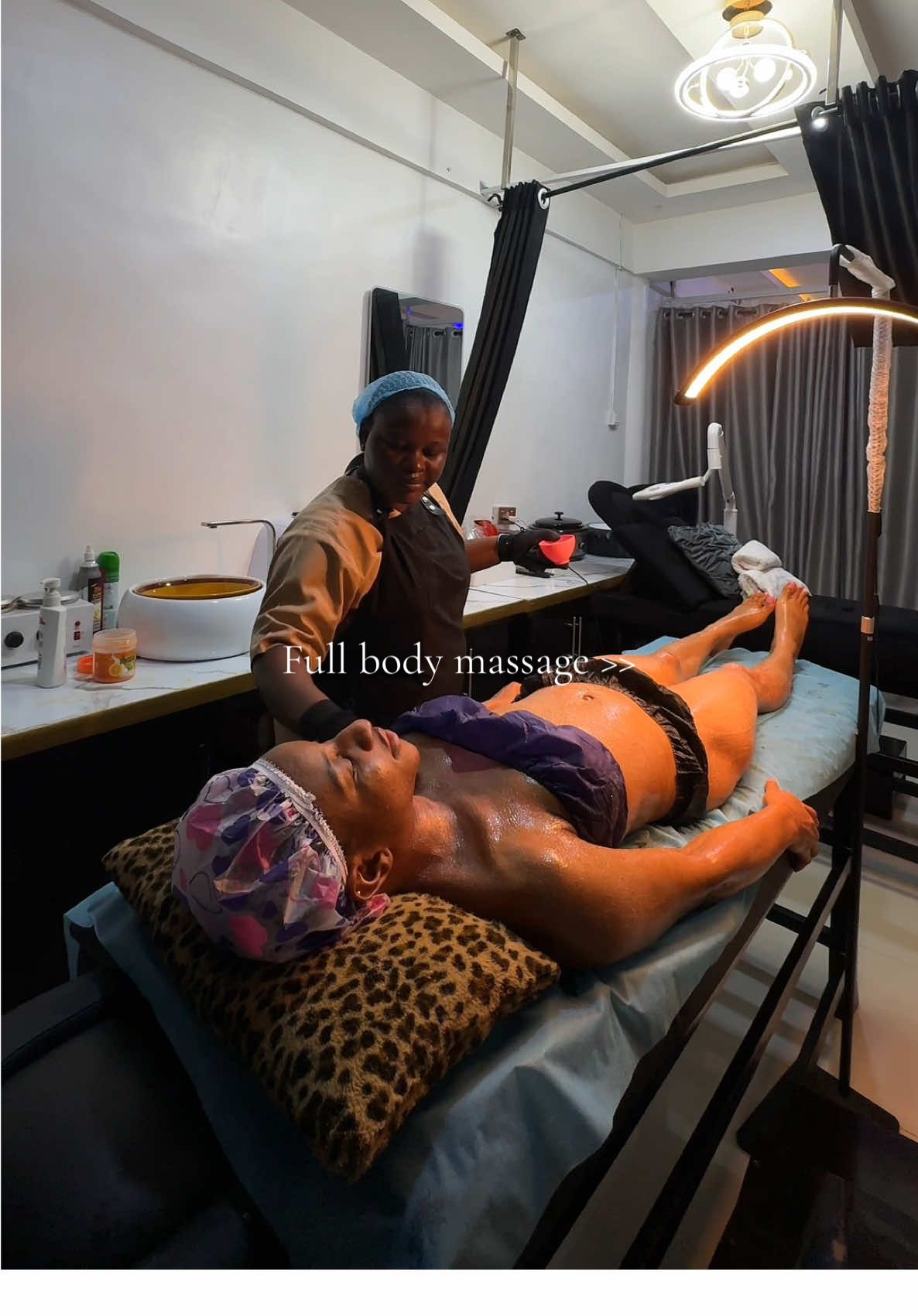 @glitznails__