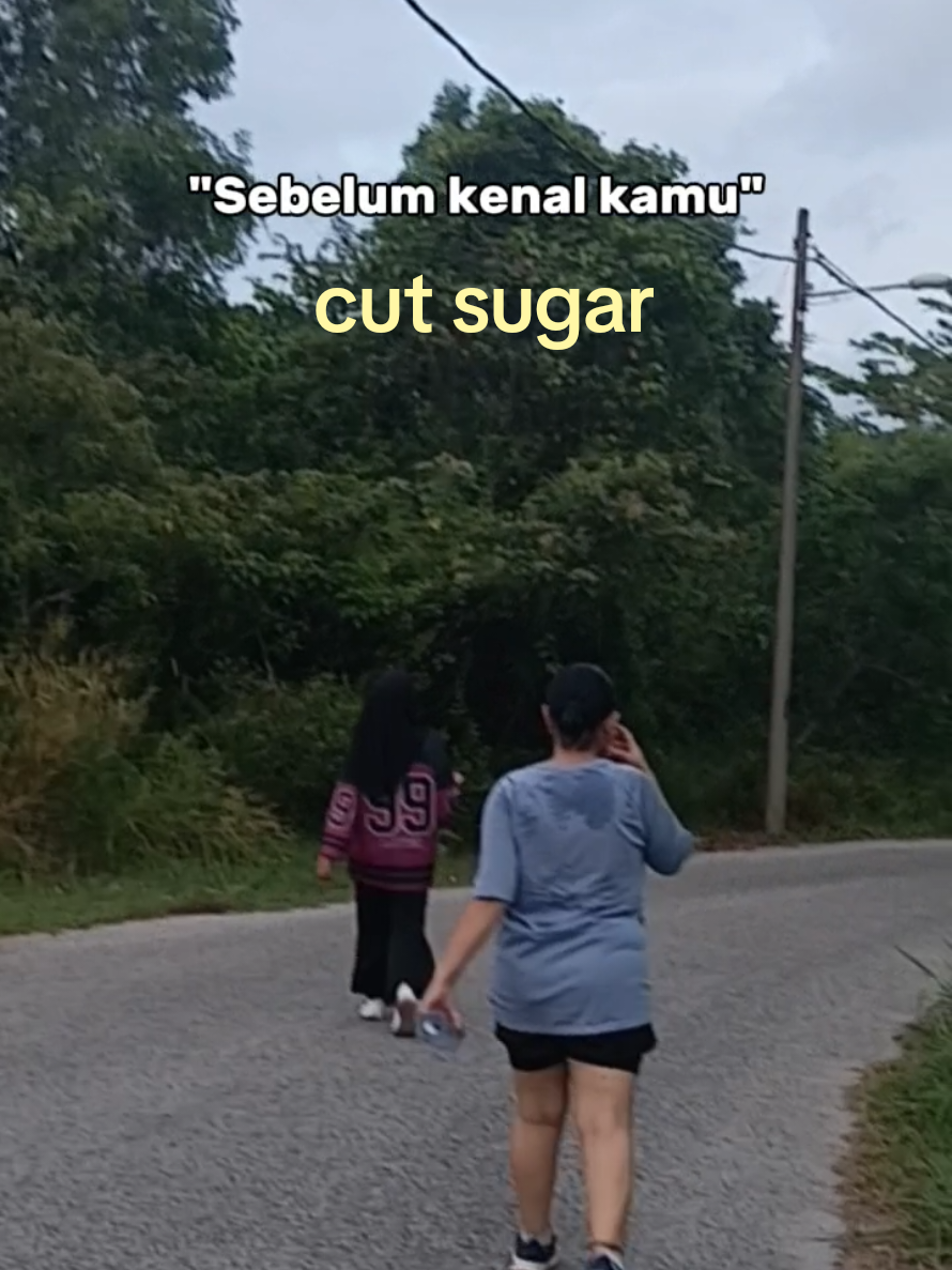 @Lara Iskandar