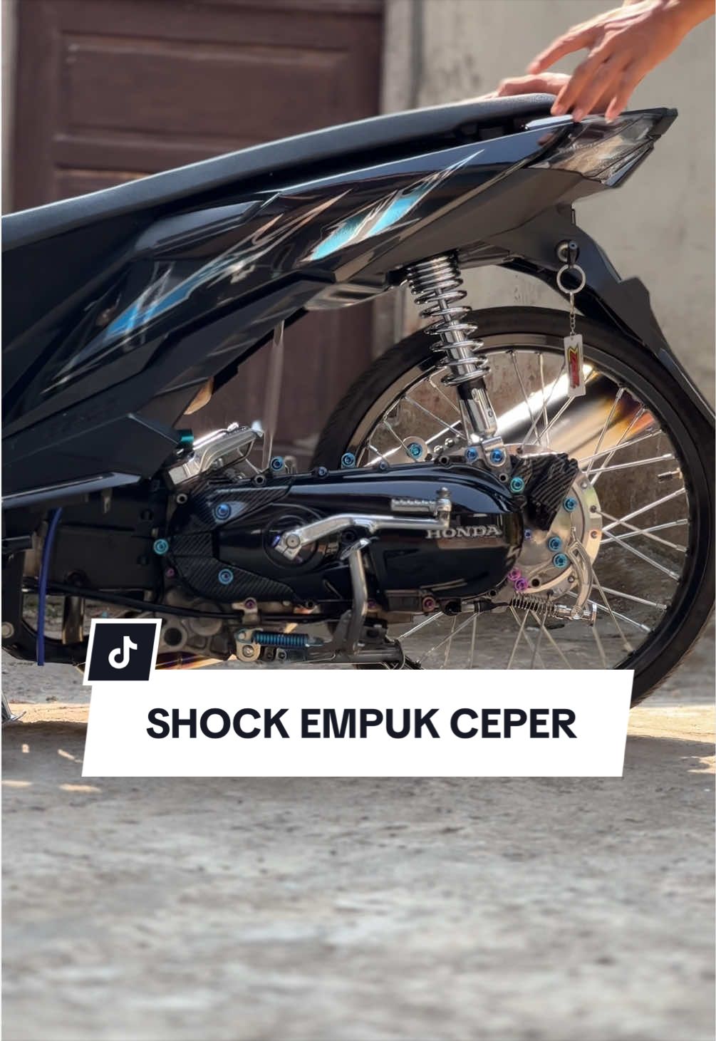 @Apawww💨
