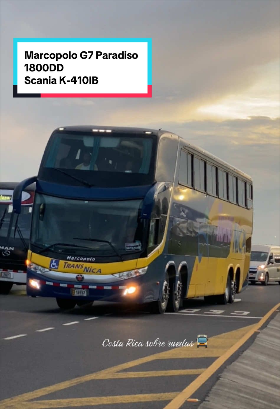 @Costa Rica sobre ruedas 🚌🇨🇷