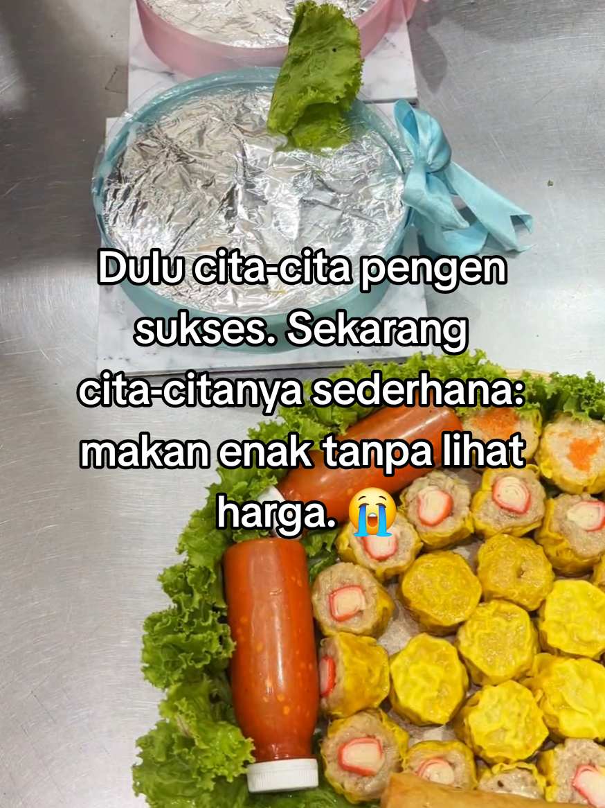 @Mbak Mel si Owner Dimsum