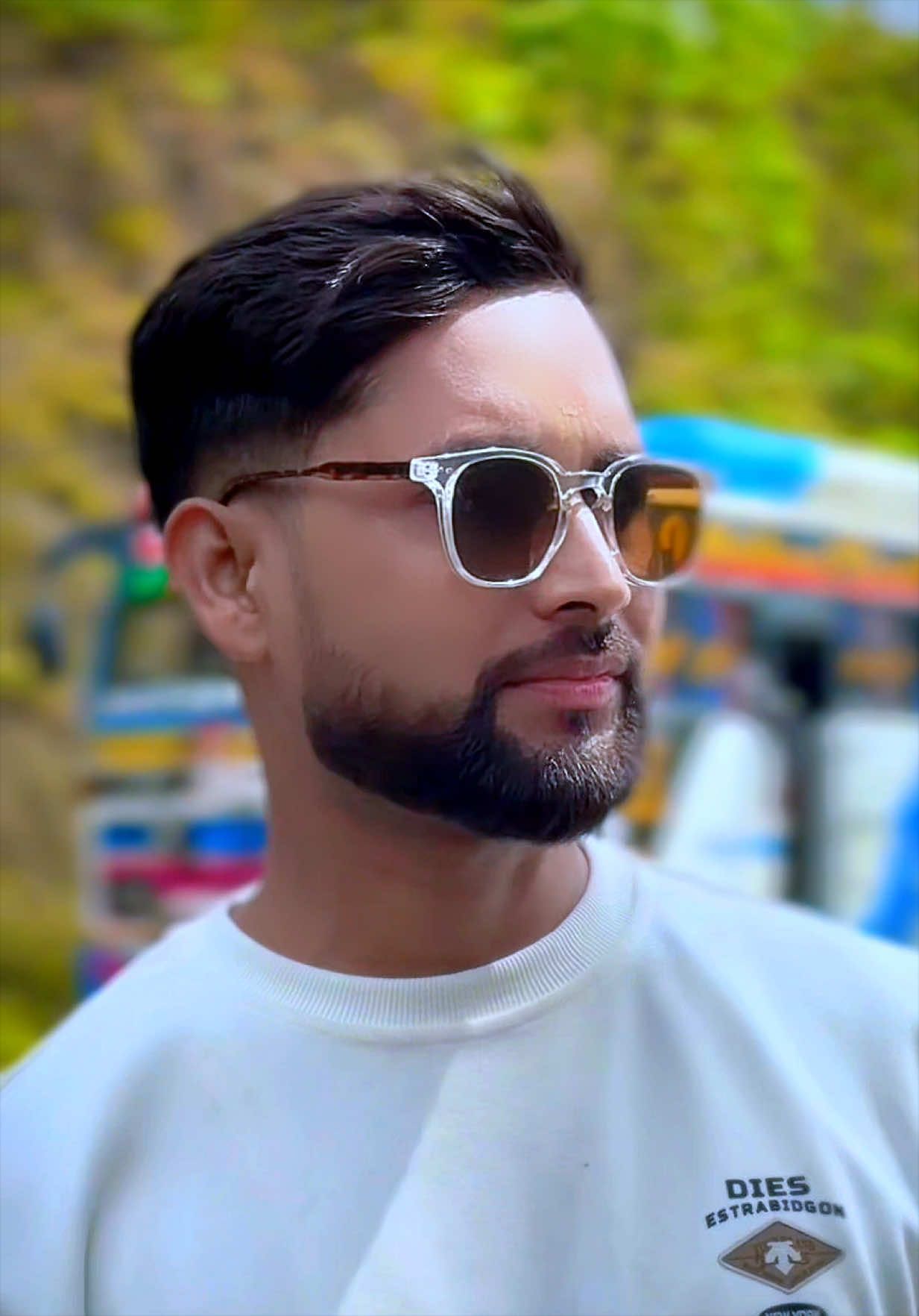 @Dinesh Chaudhary 😎