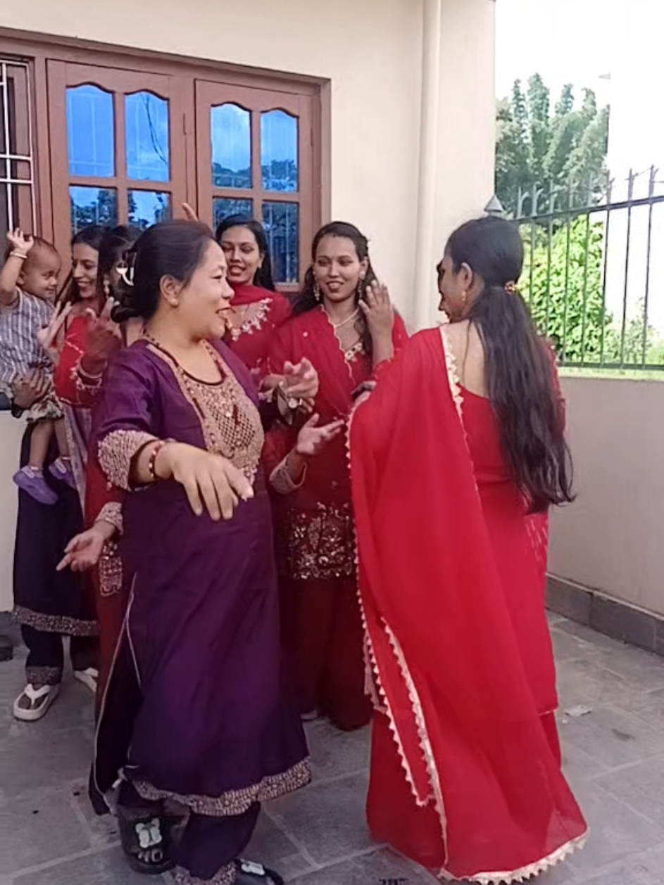 @शोभित