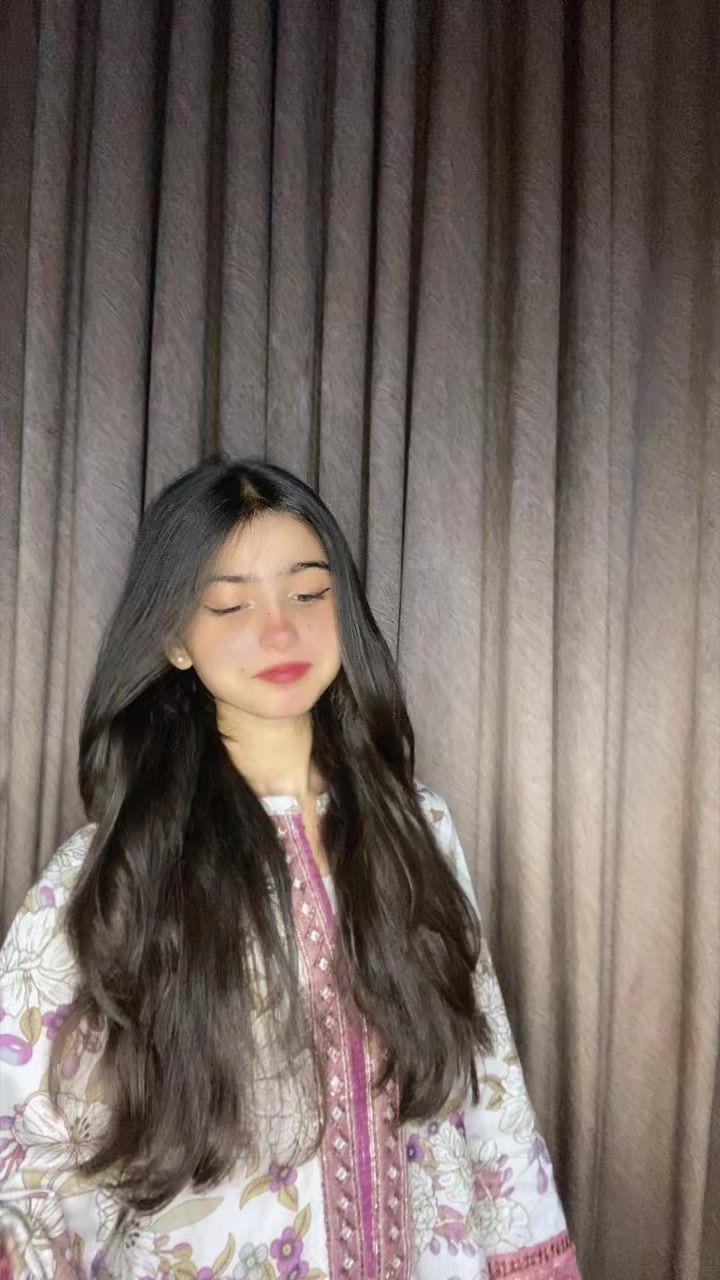 @Unzila Junejo