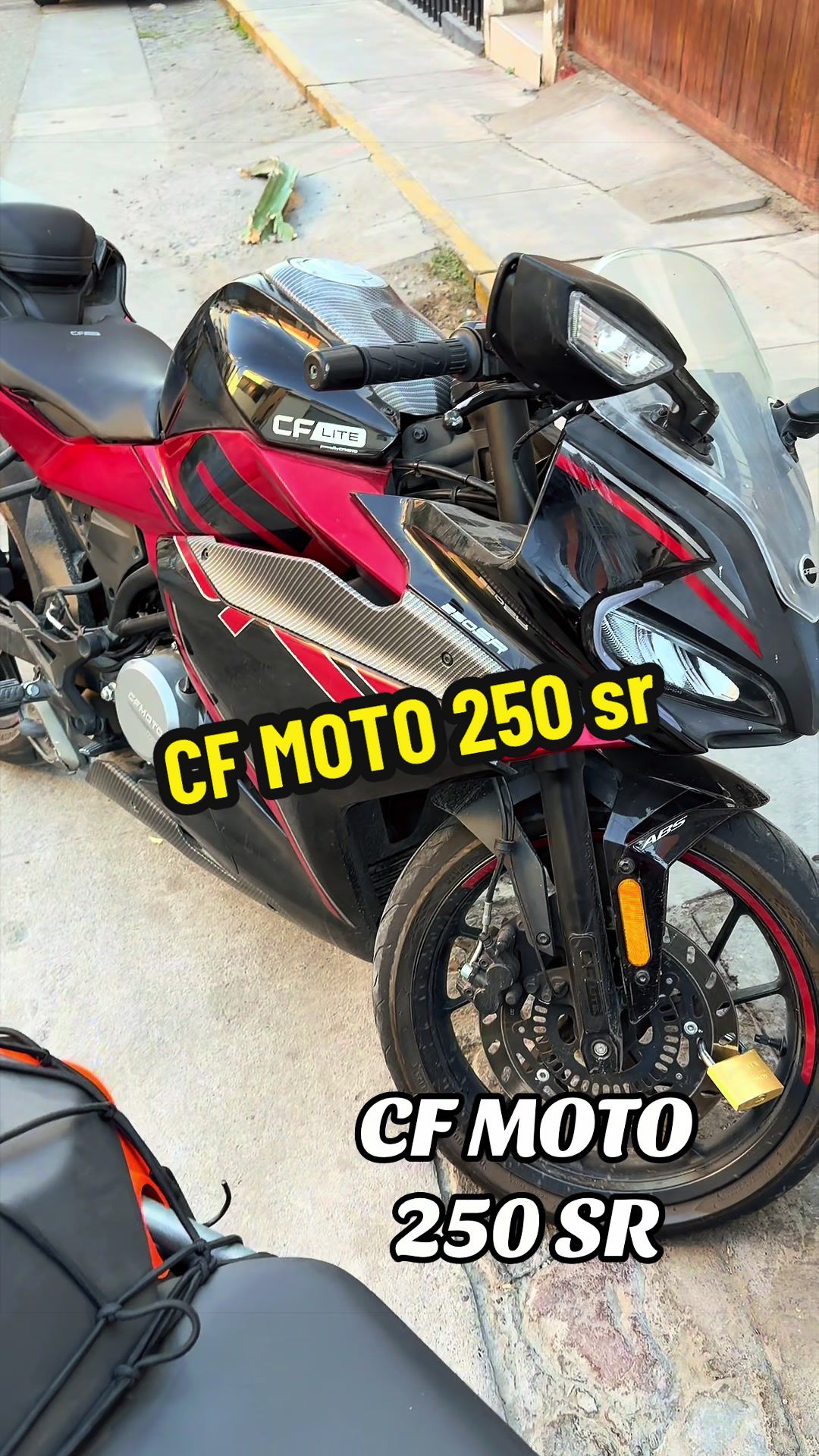 @LEON MOTOS