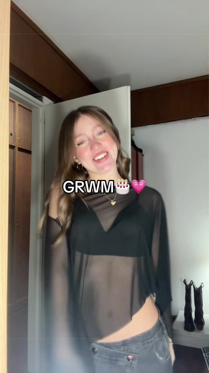 @𝒵𝑜𝑒𝓀𝓊𝓃𝒾𝓈𝒸𝒽𝒾