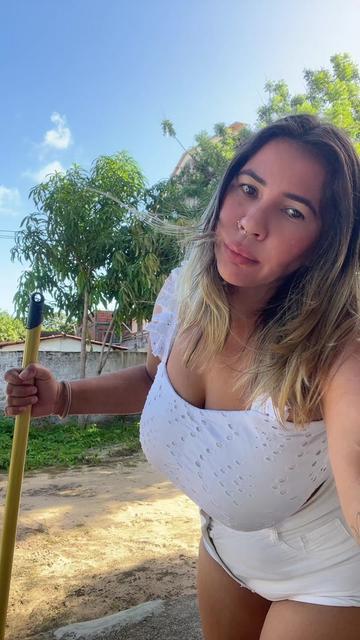 @adrianamatiasofc