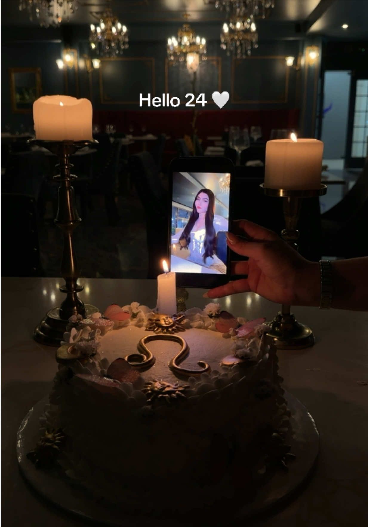 @Priscila ☆ Inzunza