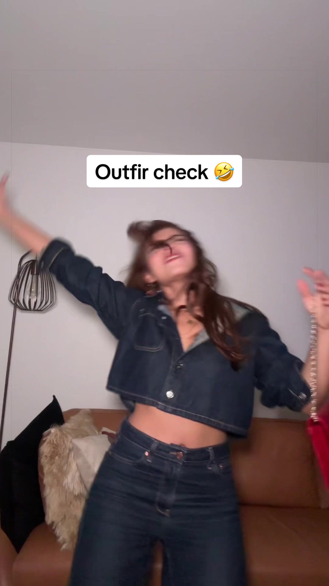 @Valelu