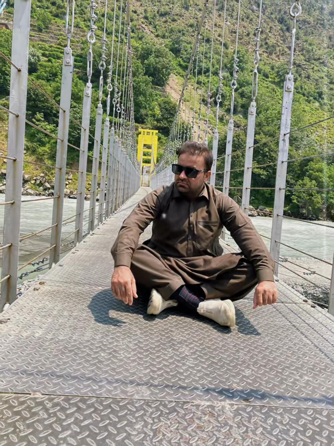 @Ferry_khan98