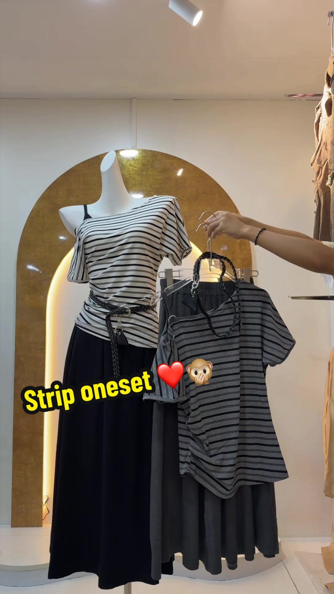 @Sann Yadanar Fashion House