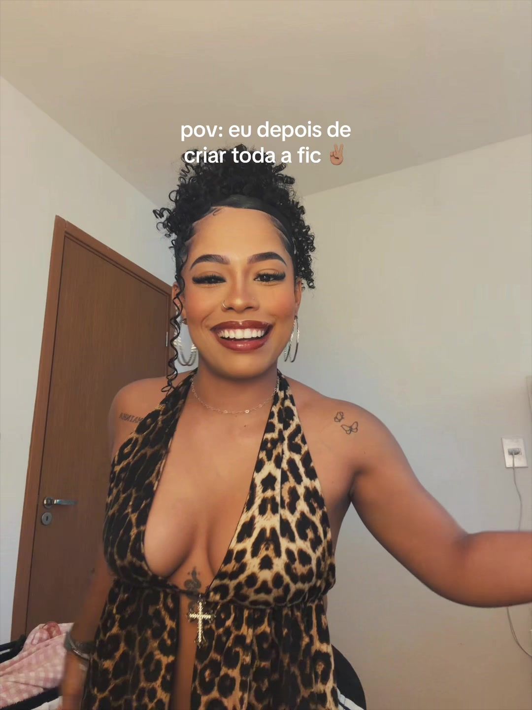 @allana menezes