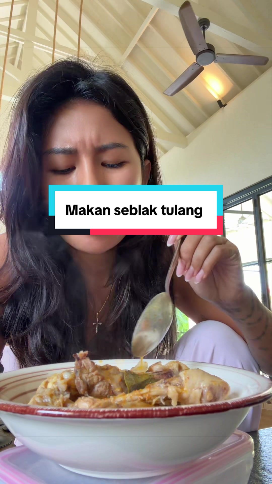@Vanialong