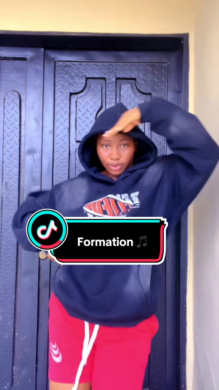 @E_VA vibes ❤️🔥🤍🖤