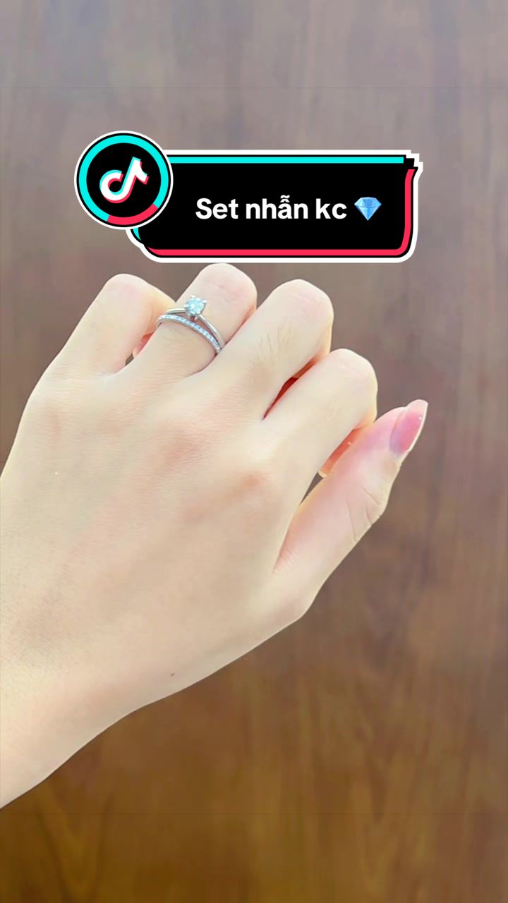 @PNJ VINCOM QUẢNG BÌNH