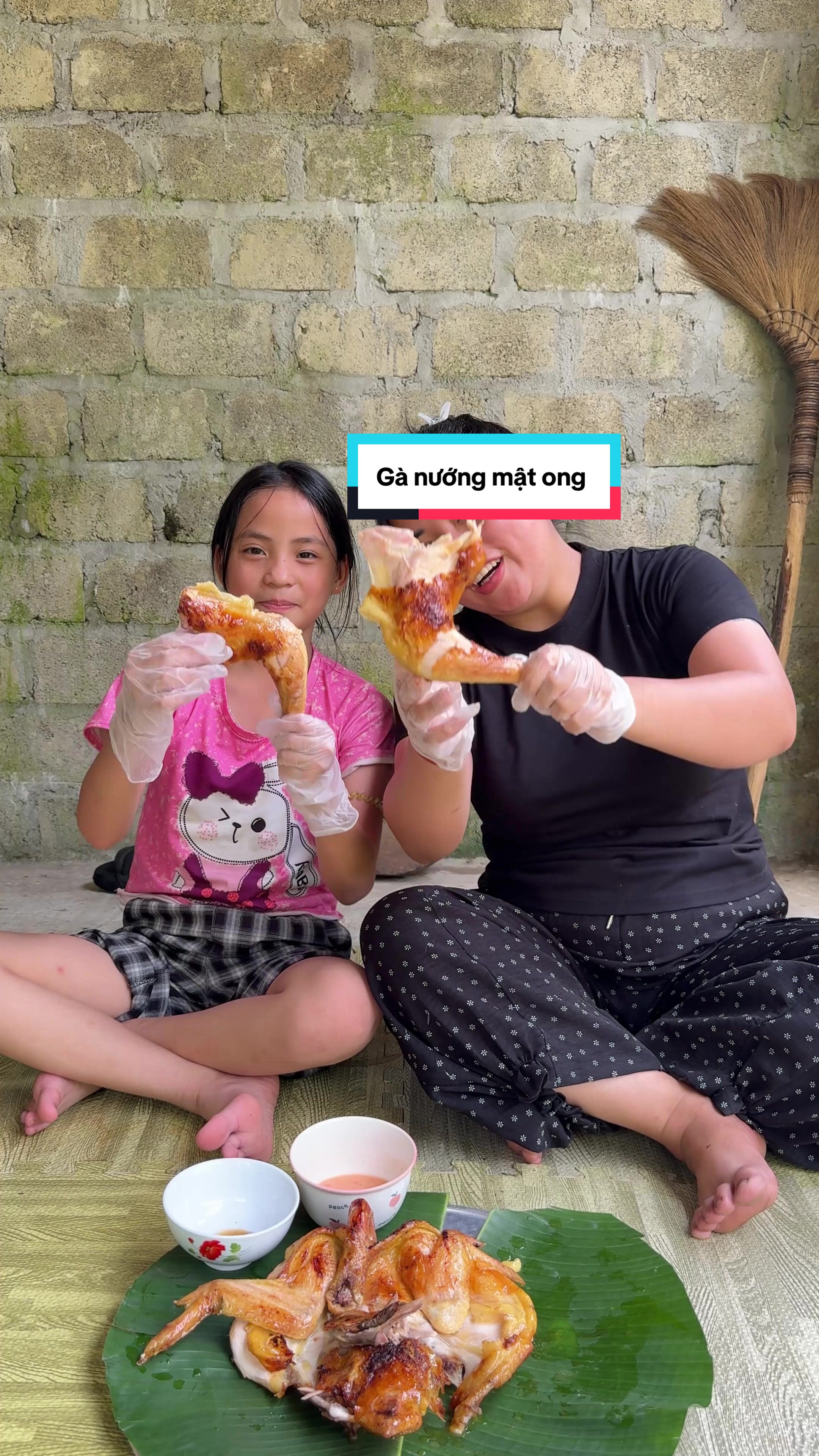 @Sức T&agrave;y