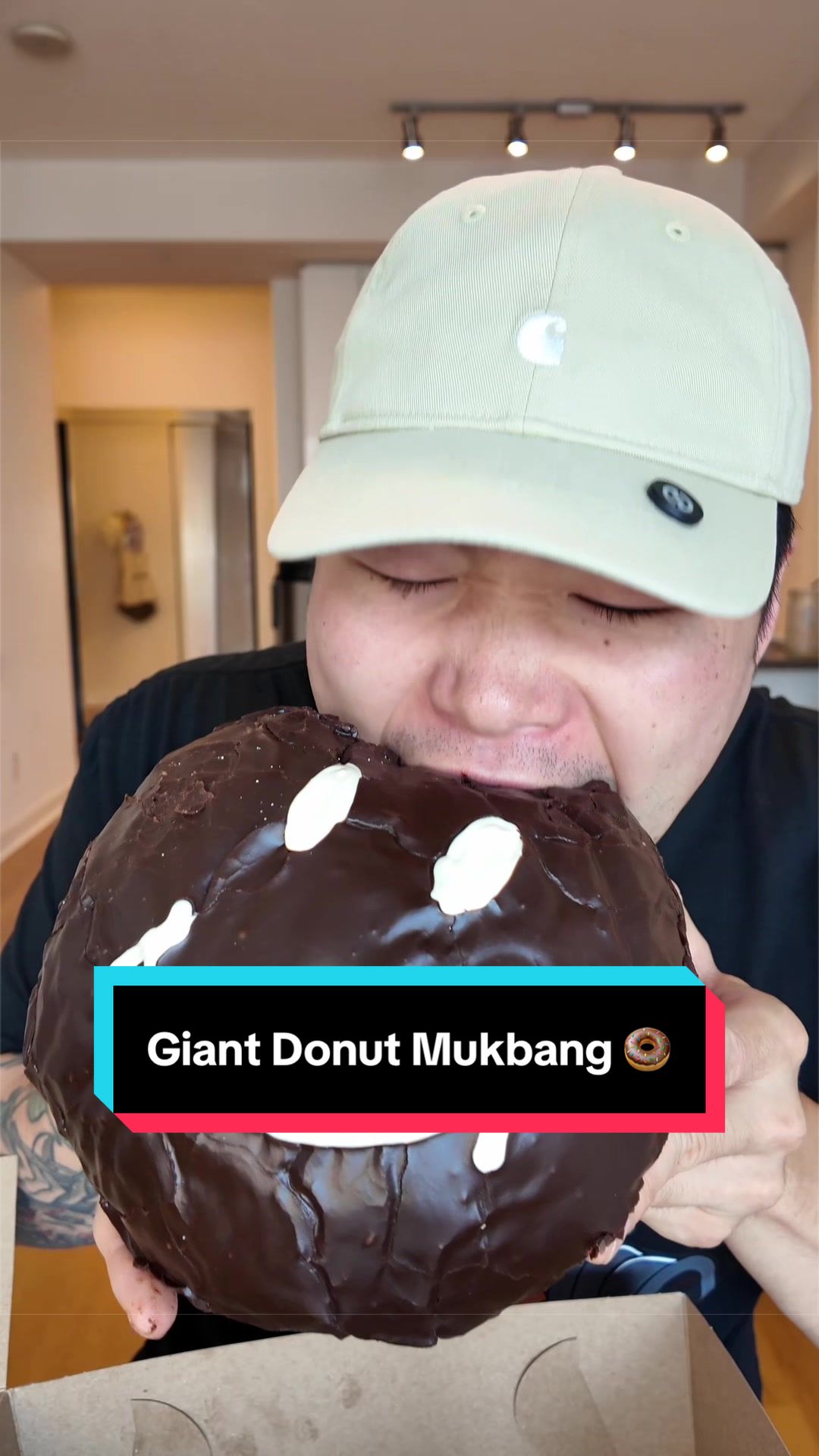 @Tiger Eats Food 🍩
