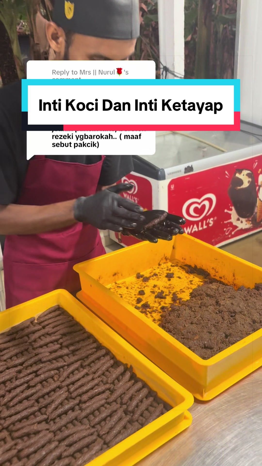 @Pakcik Si Penjual Kuih