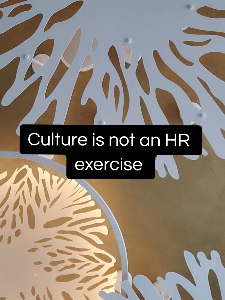 @Julie Turney | HR Strategist