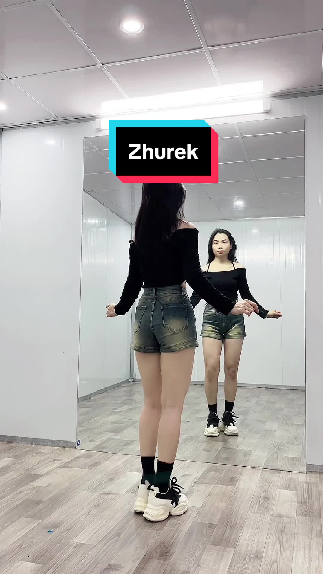 @Huyenminky