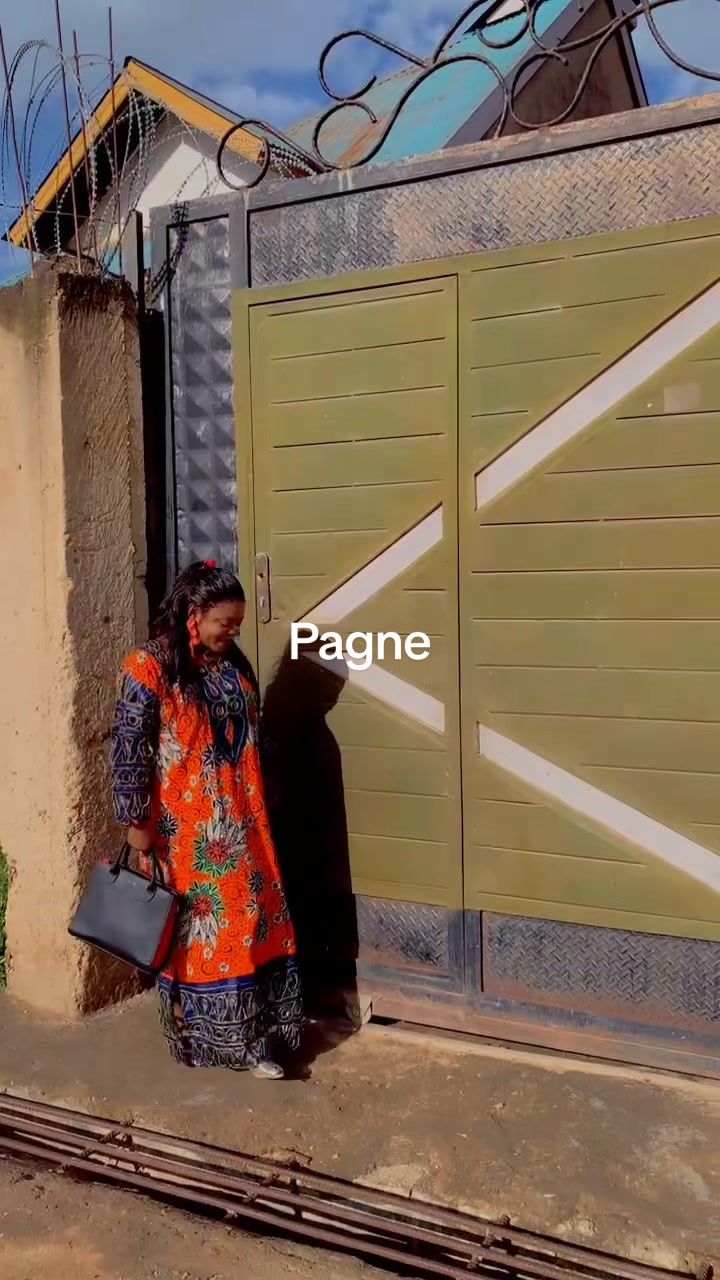 @R&eacute;b&eacute;cca madame PR
