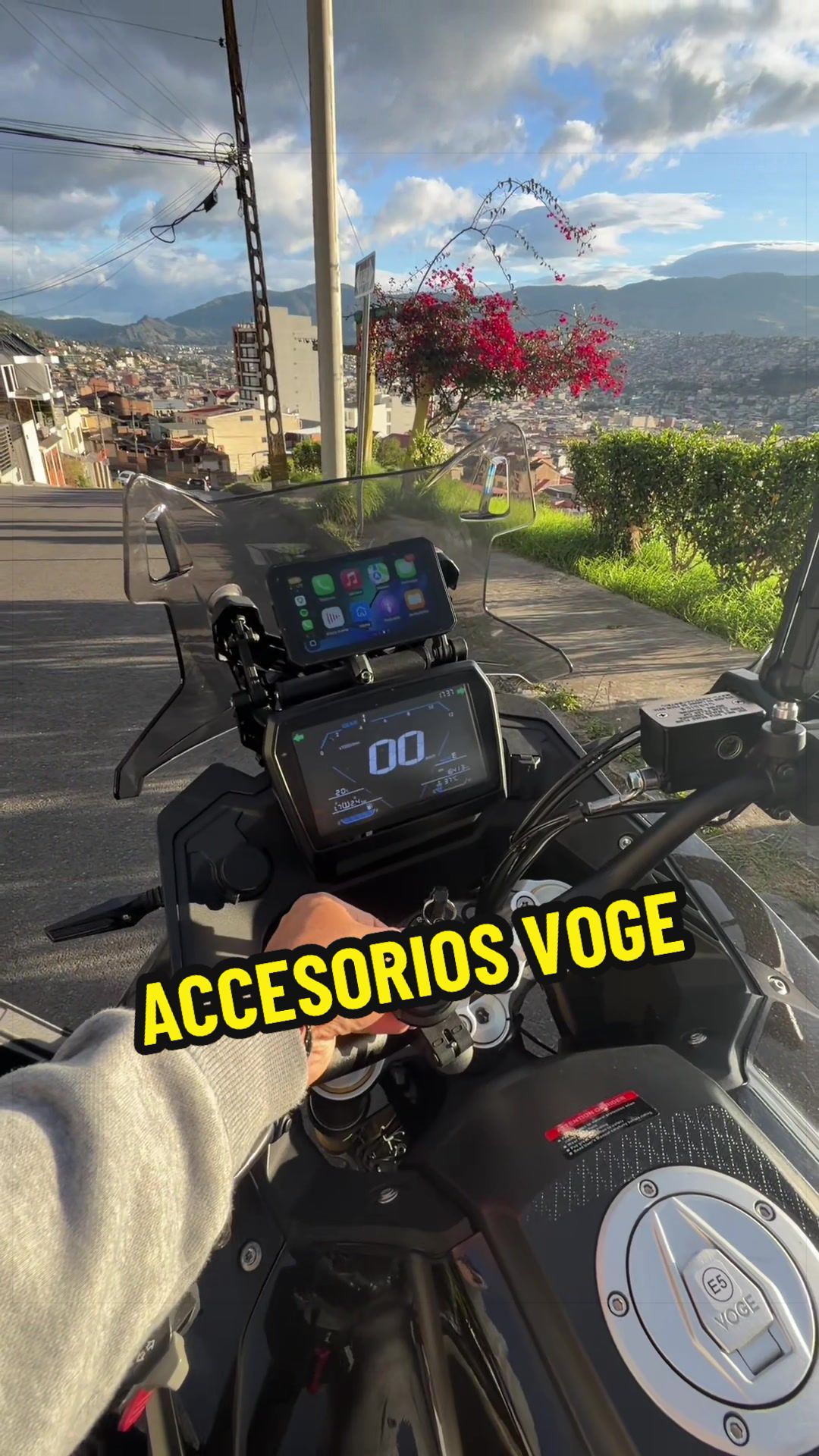 @Ramiro Alexander | Motoviajero