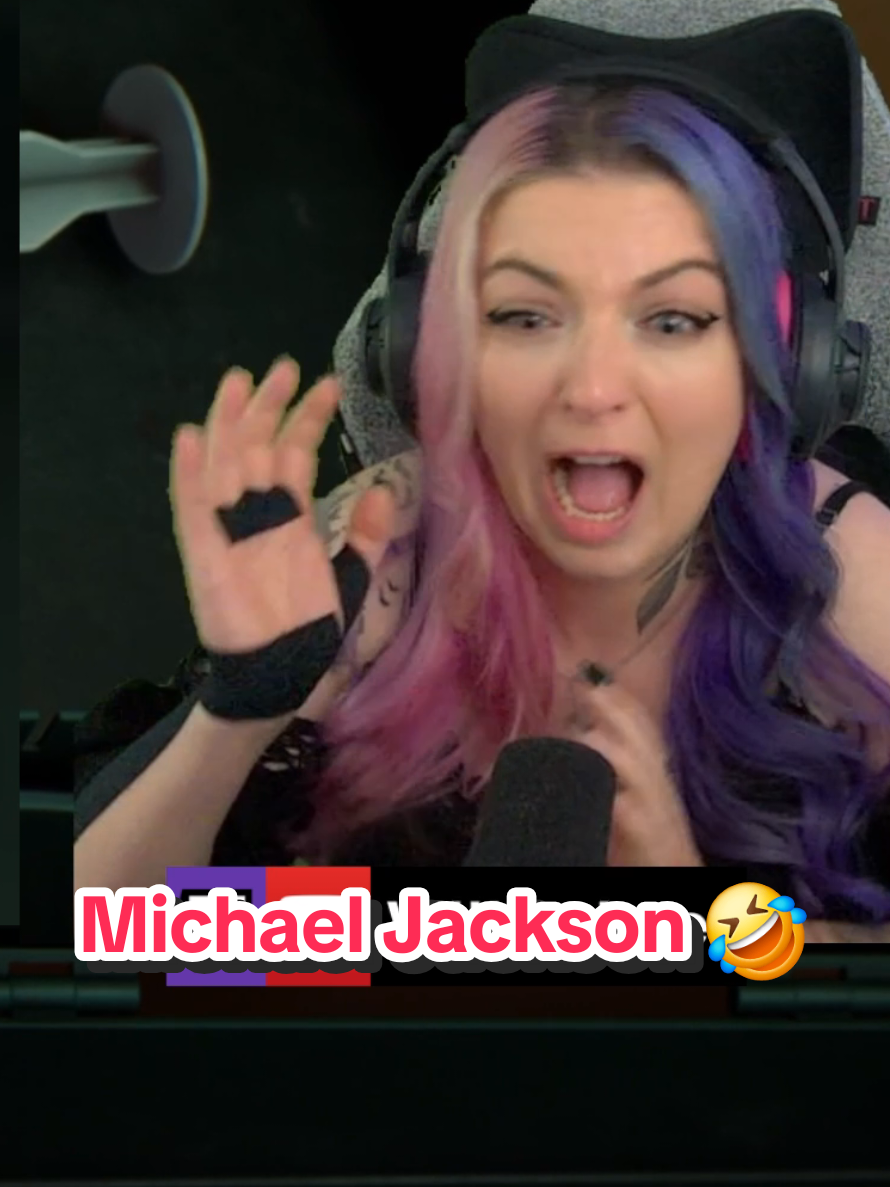 @WillowLeef 🔪 Horror Streamer