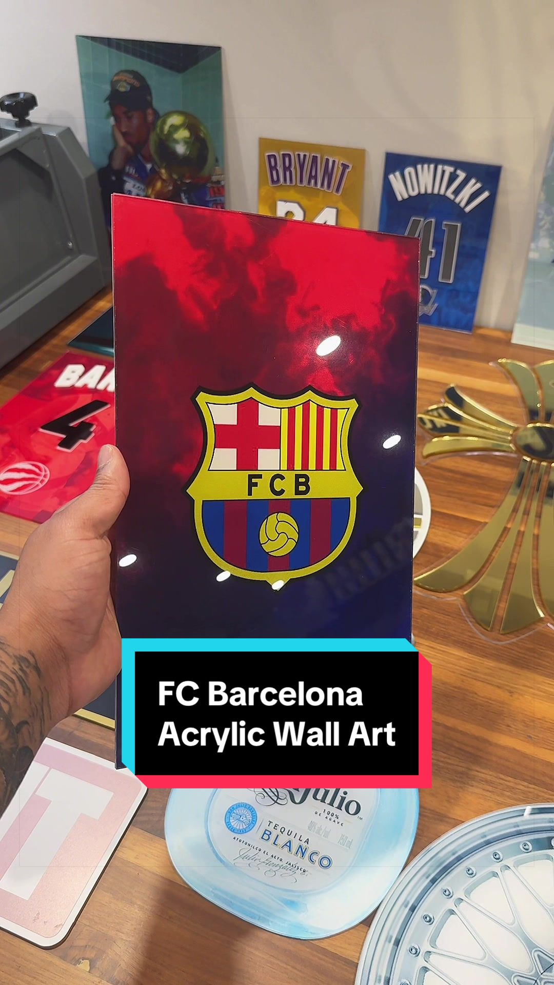 @MazerDesign | Acrylic Wall Art