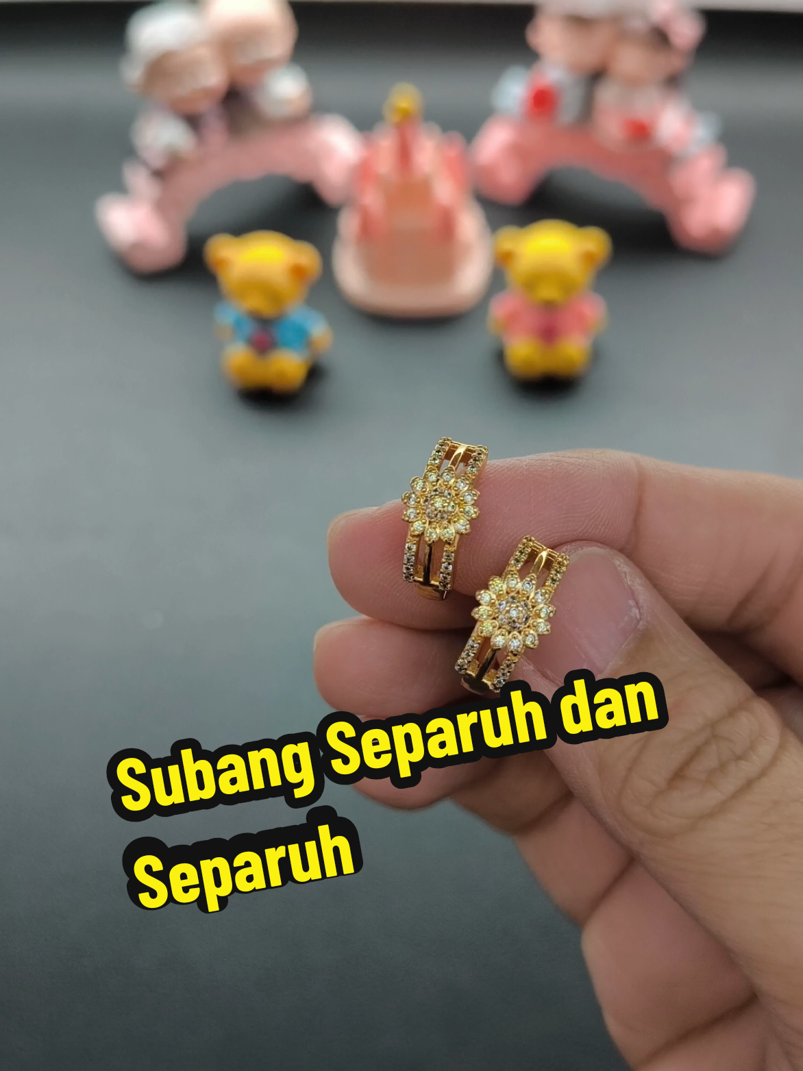 @FashionForUshop
