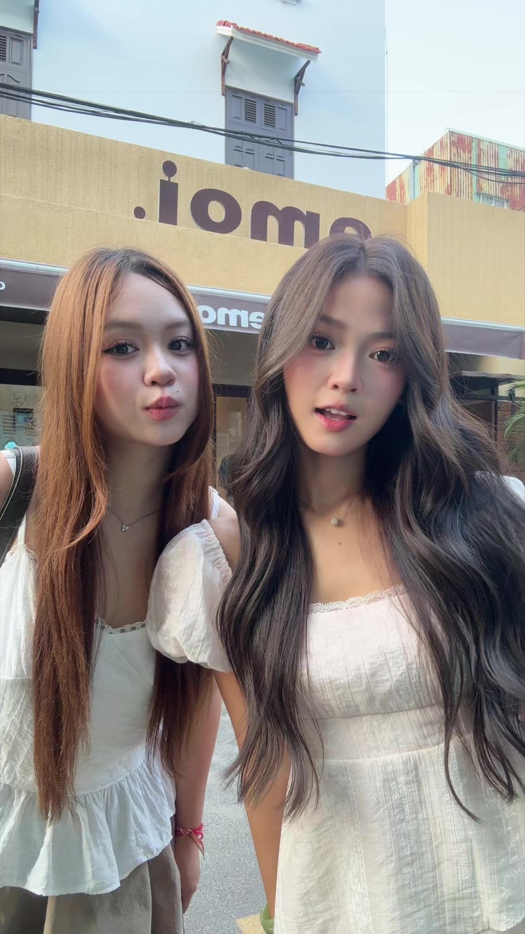 @Nguyen Thi Thu Thuy