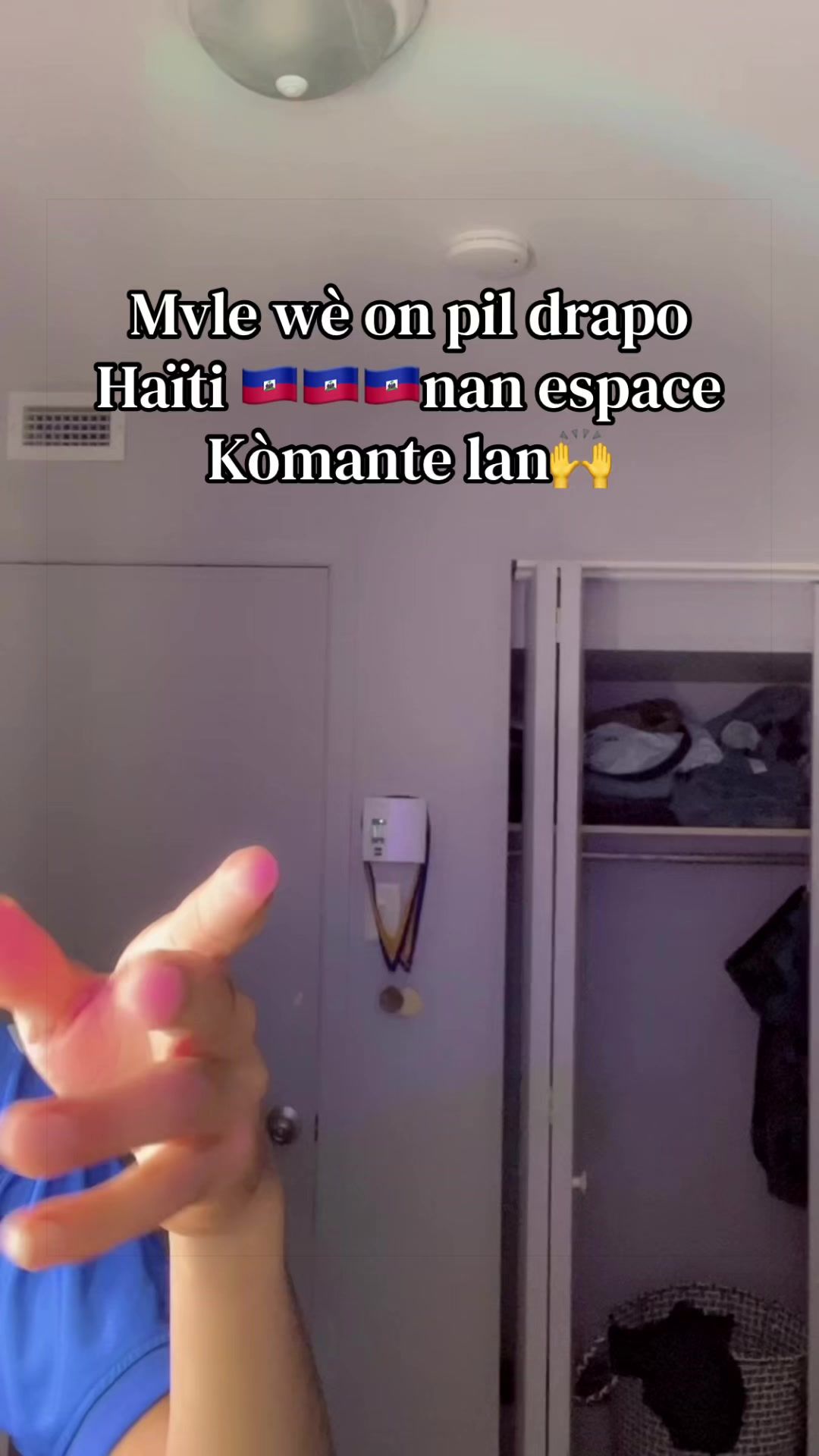 @@𝑨𝒓𝒕𝒉𝒖𝒓Haitien
