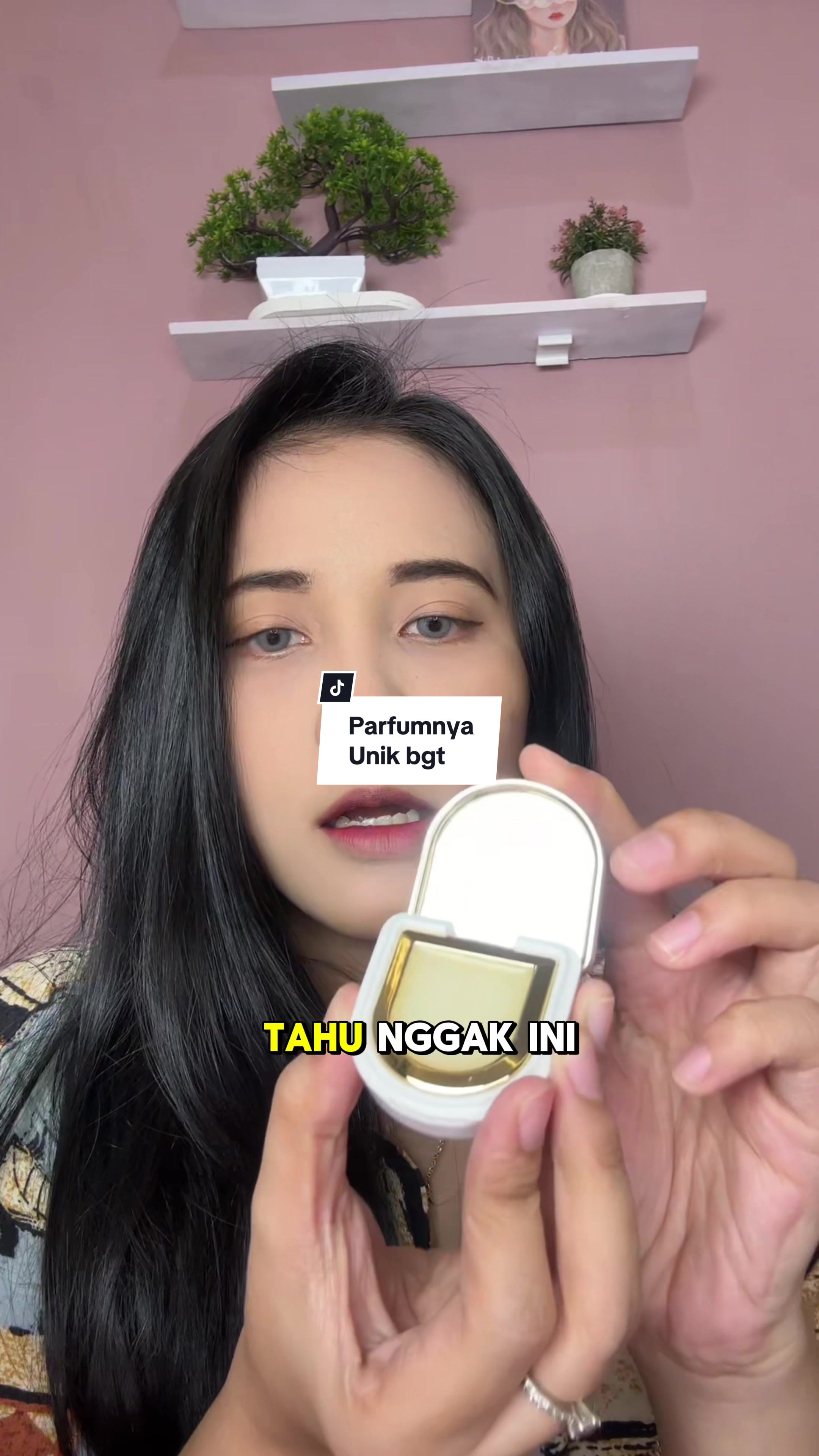 @𝑵𝒐𝒗𝒊𝒂𝒖˚✿˖ | Spill Disini