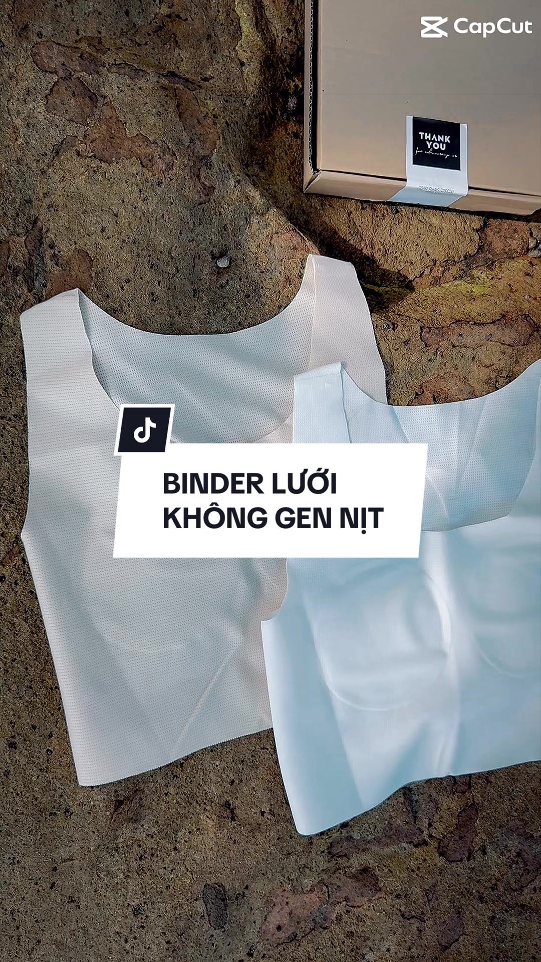 @Kh&aacute;nh &Aacute;o Nịt Tomboy Trans