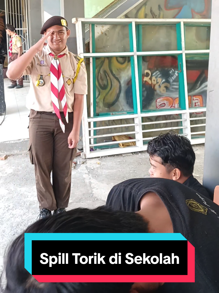 @Galeriku_di_Sekolah