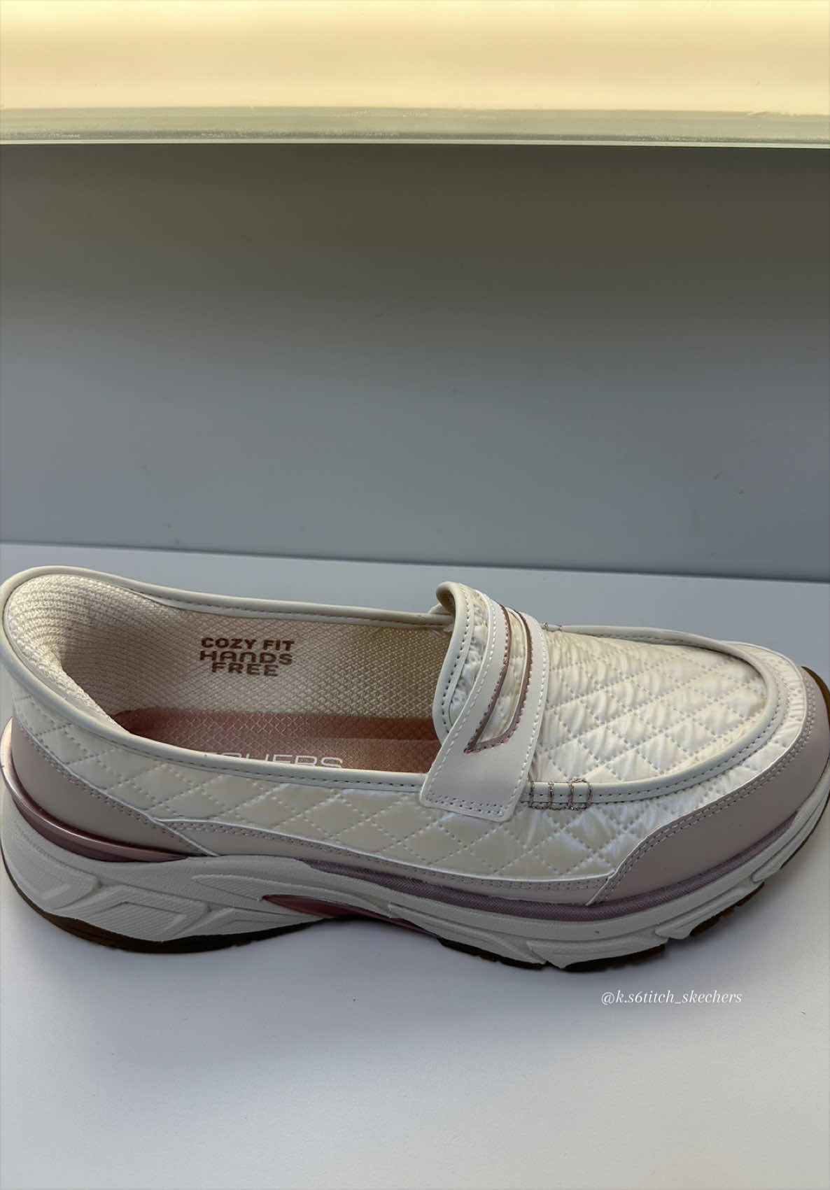 @K.S6titchSkechers