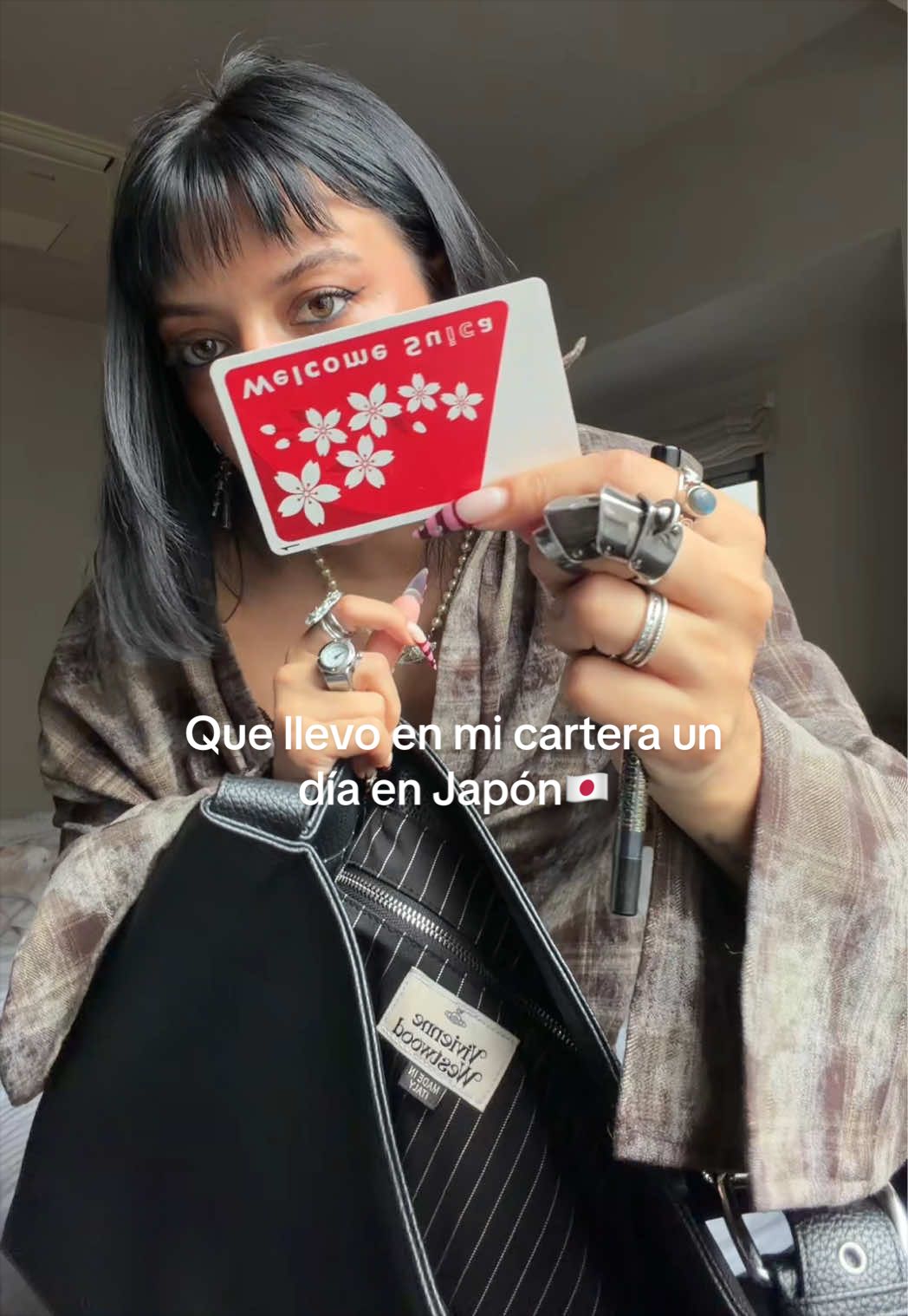 @JULI ジュリ