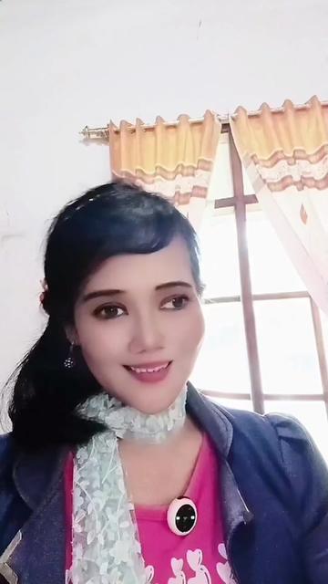 @JULIEYATIE