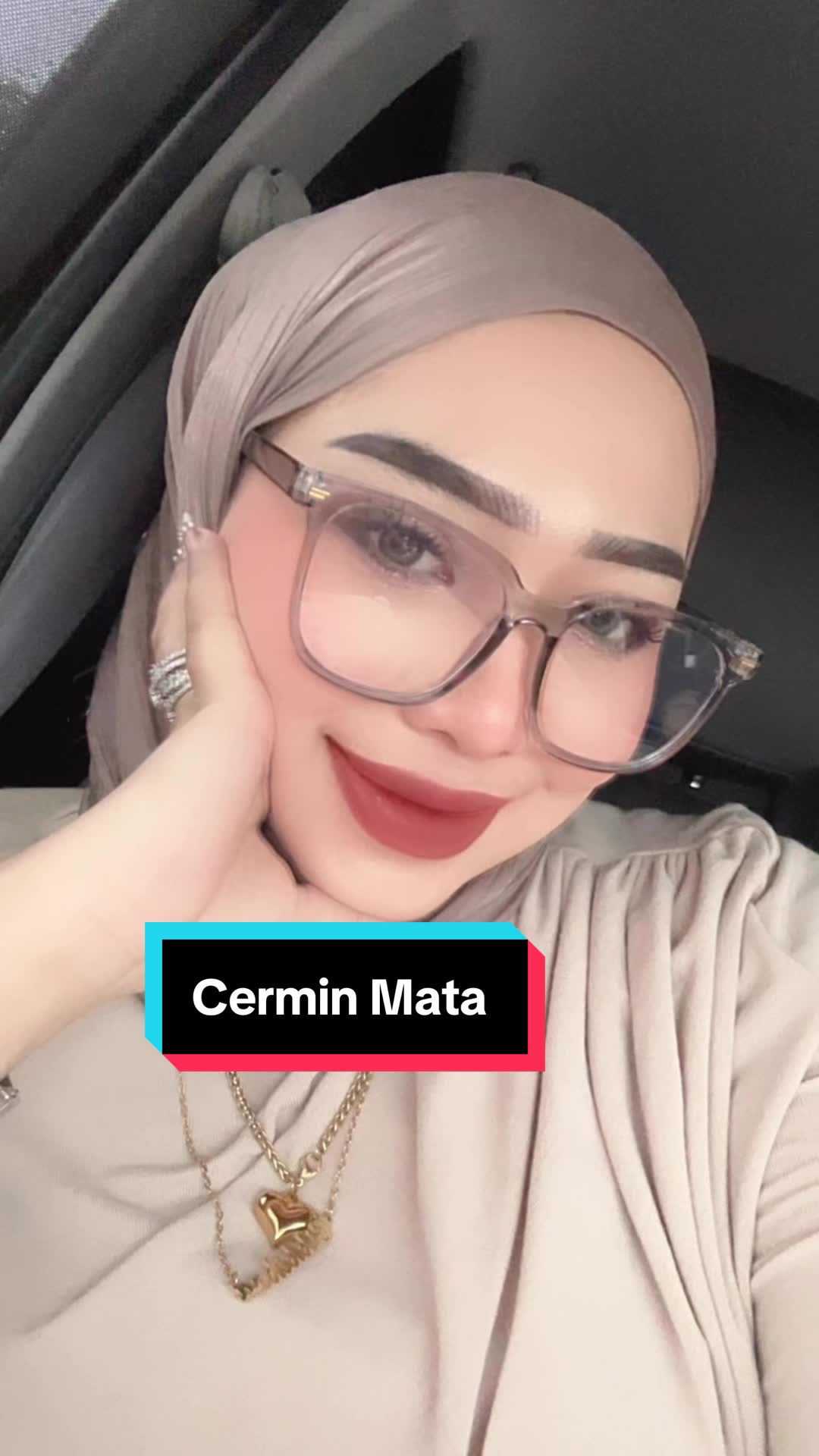 @ikaathriftstore_