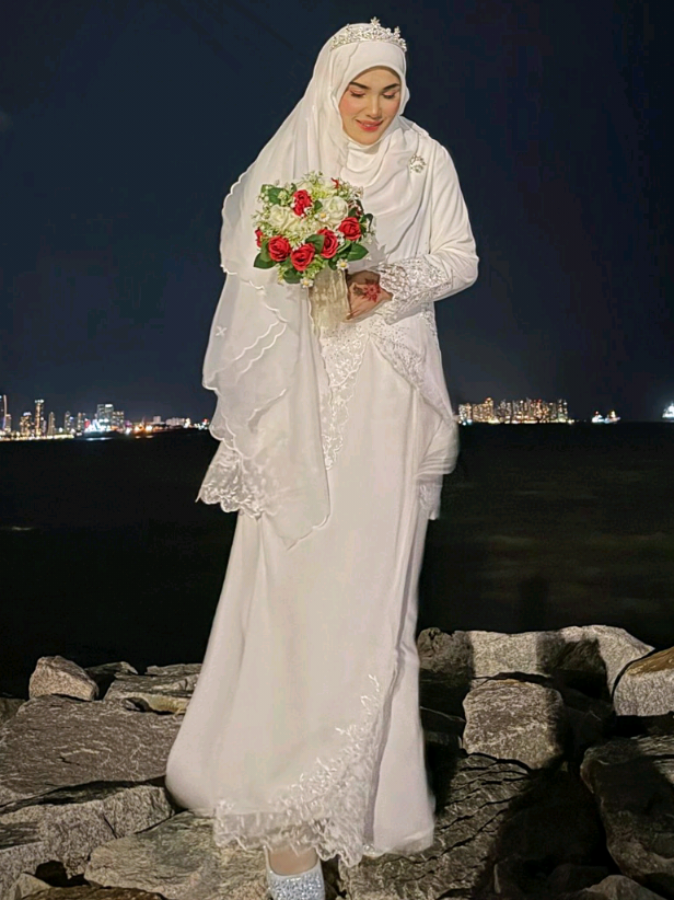 @✿نور محايزا✿(。◕‿◕。)