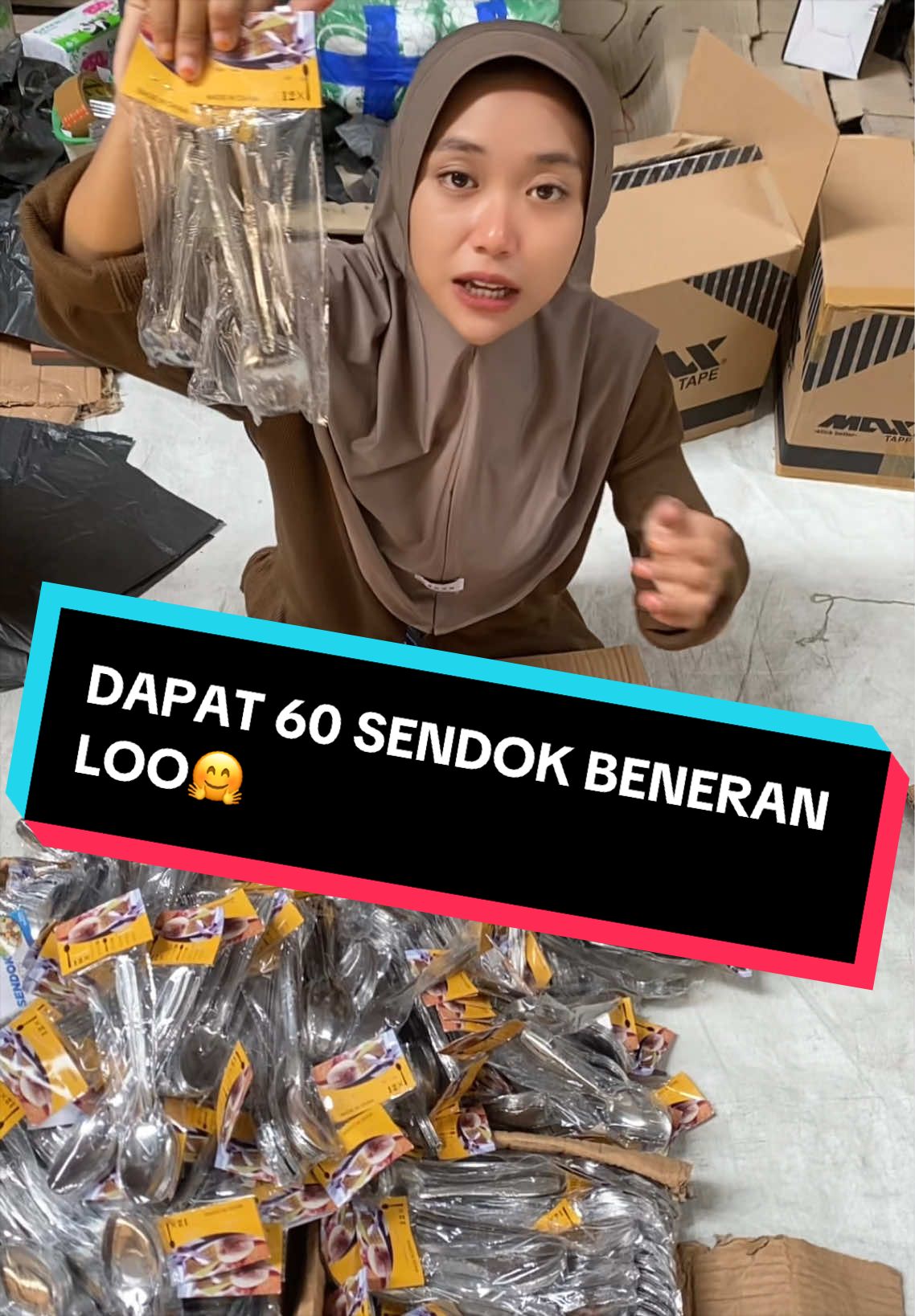 @V MART NUSANTARA
