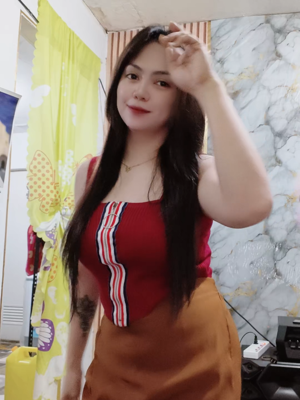 @_kath_