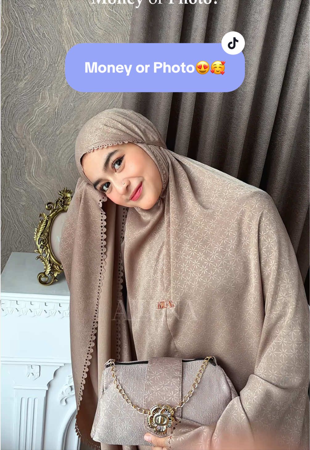 @Alluna