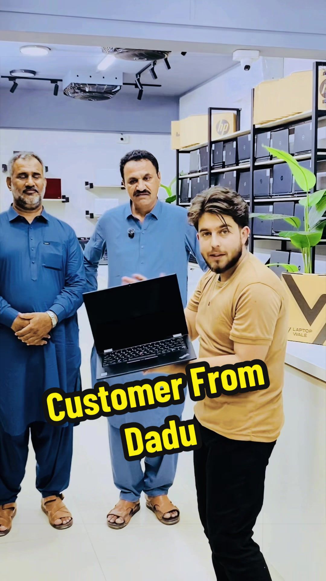 @Laptop Wale💻