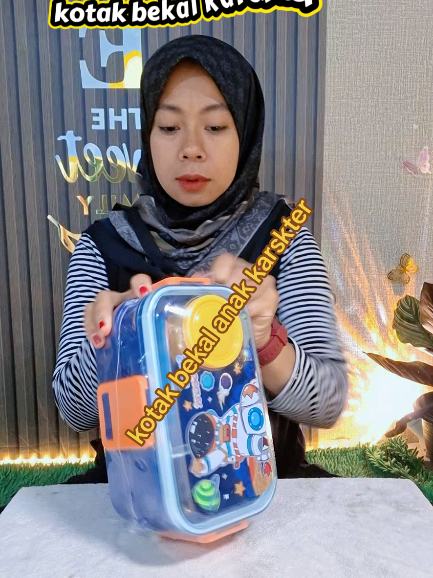 @Siti Fatimah|Gift Box