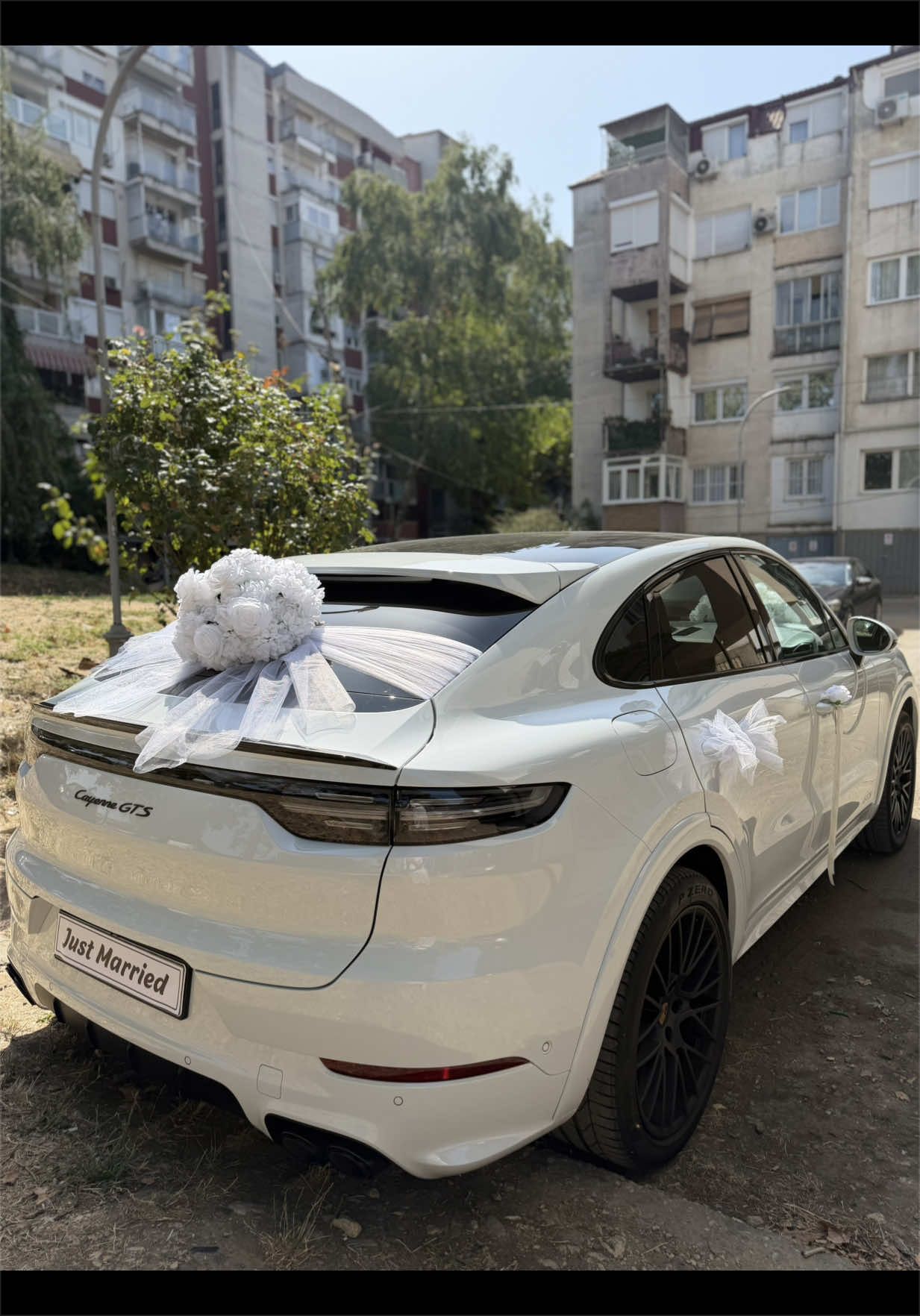 @SuisGifts