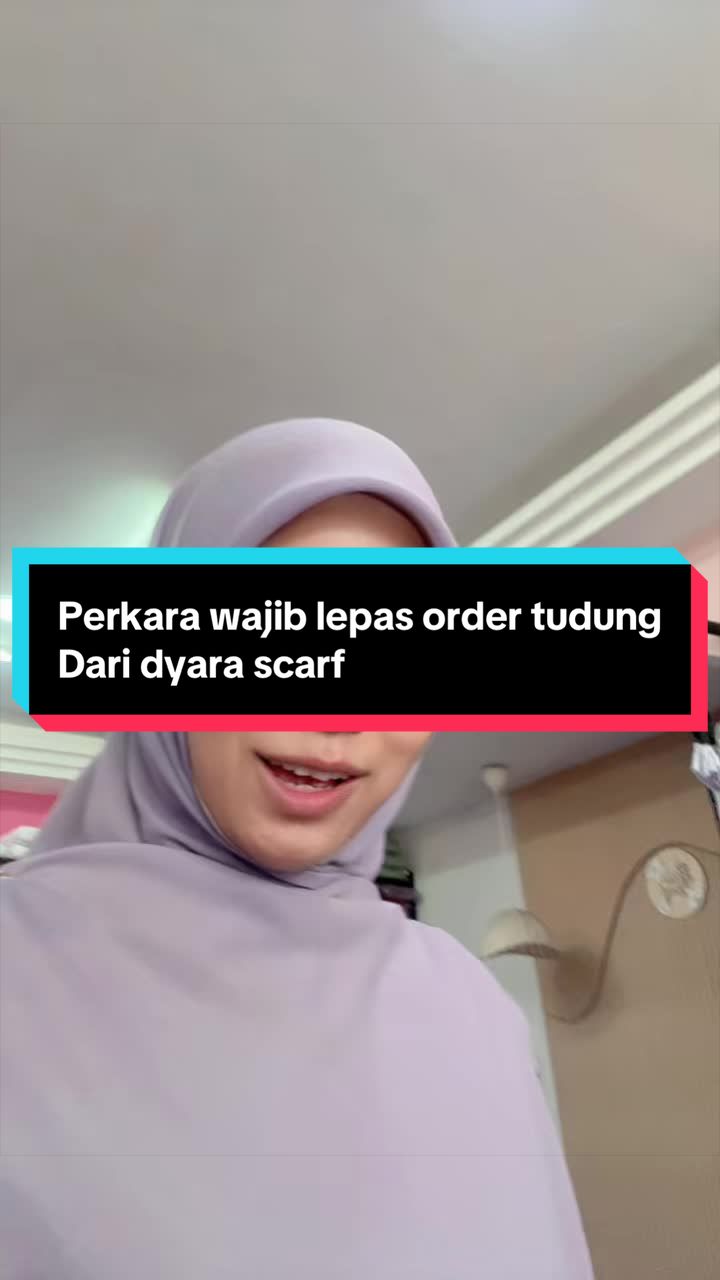 @Dyara Scarf