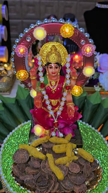 @🧿LALITHAA🧿Trays Decor