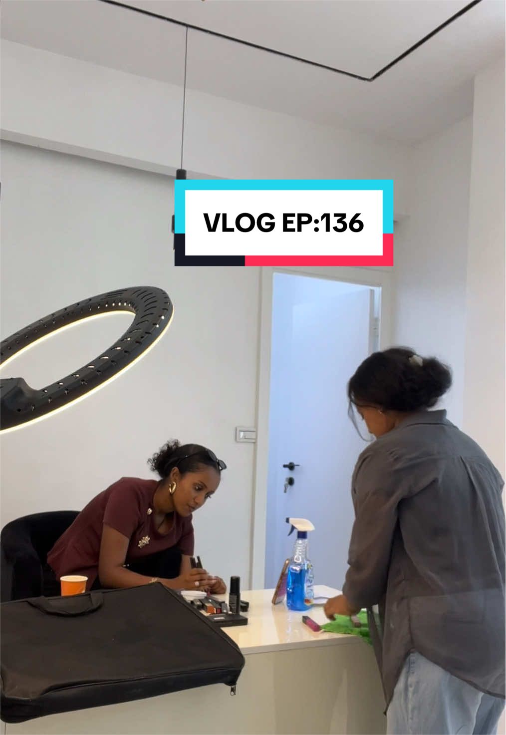 @Mel vlogs🎥