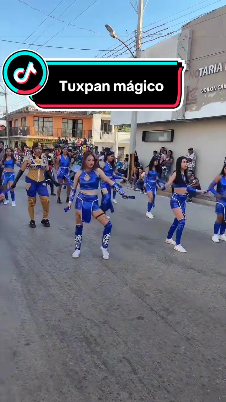 @de pueblo en pueblo