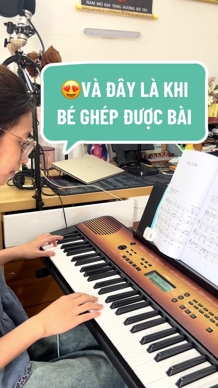 @C&Ocirc; THU &Acirc;M NHẠC